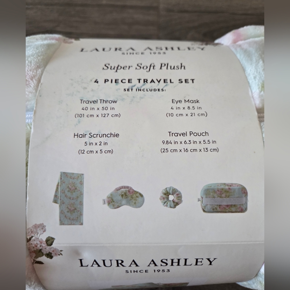 Laura Ashley Floral Plush Travel Set - NEW - Picture 3 of 5